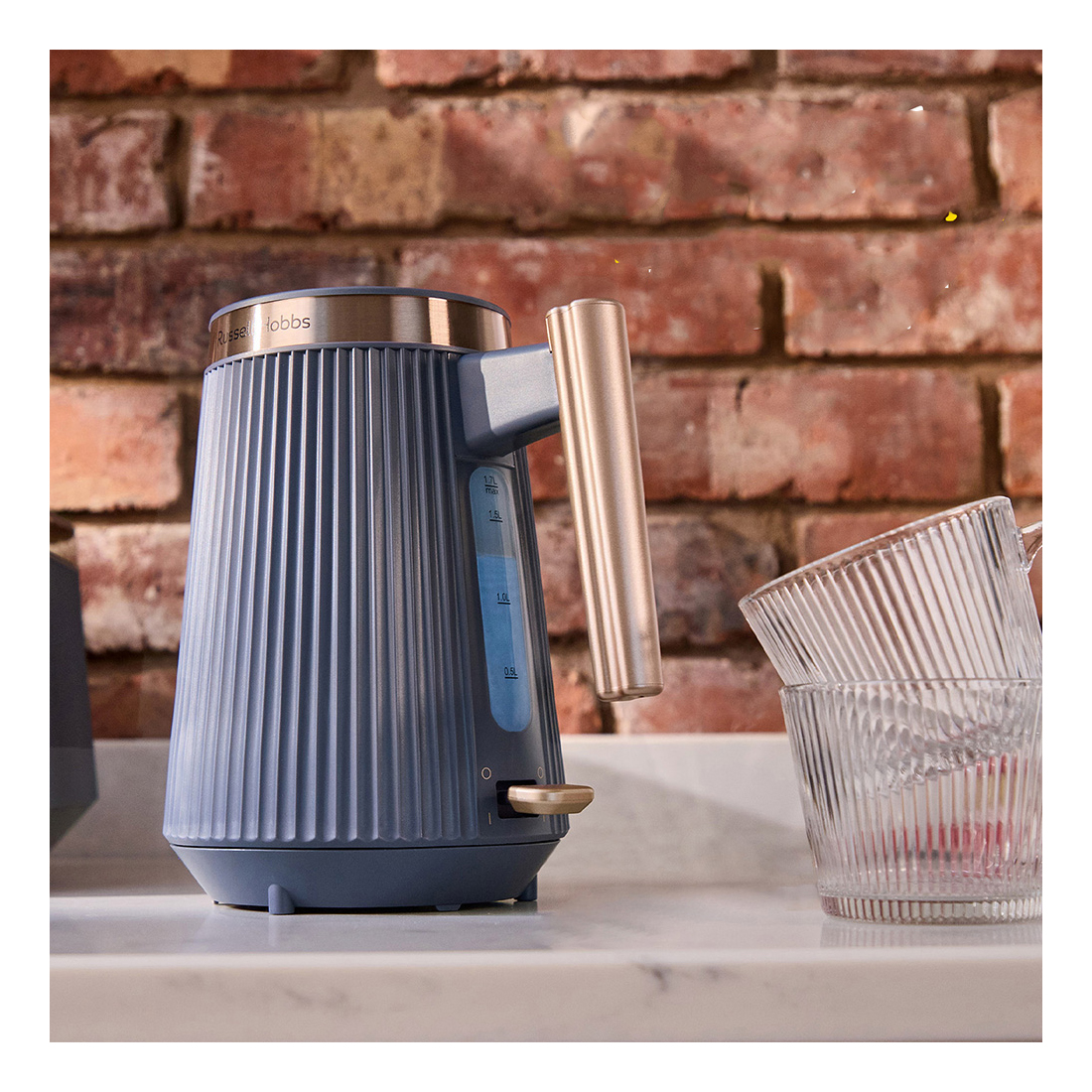 Чайник электрический Russell Hobbs Brontе 26752-70